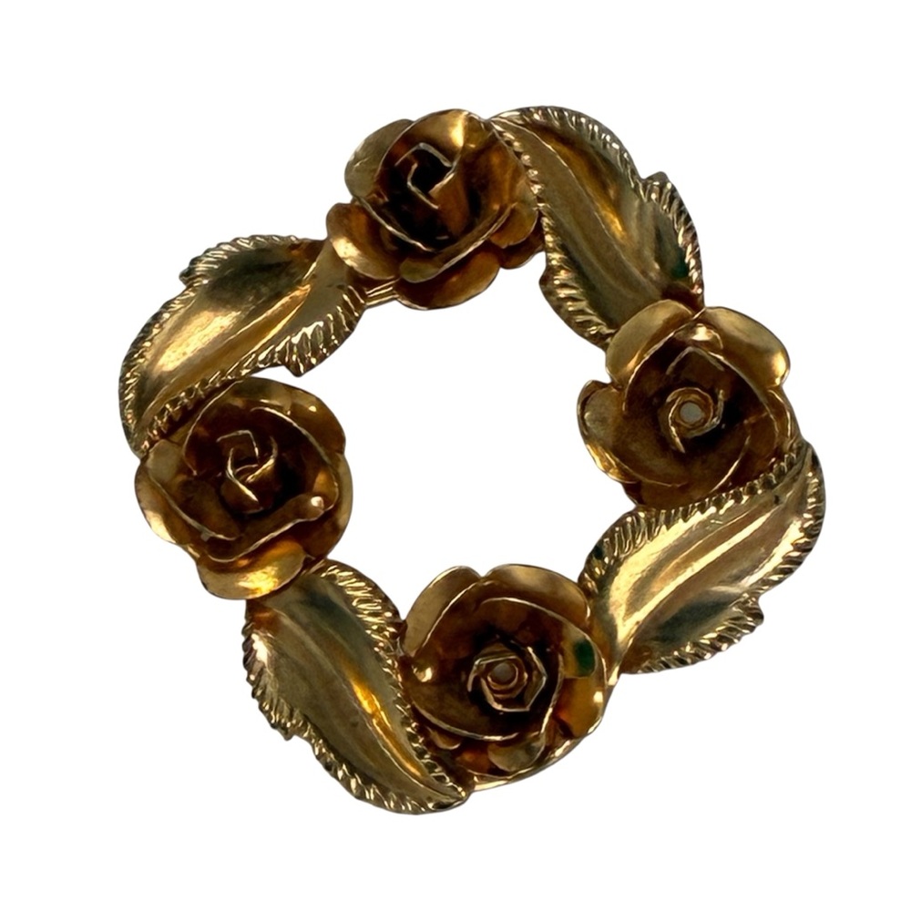 VINTAGE ROSE WREATH BROOCH GOLD TONE